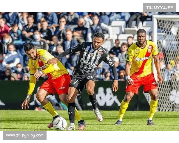 法甲比赛分析：关键赛事战术运用与球员表现